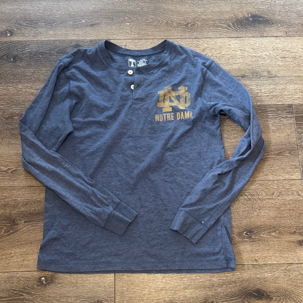 University T‎ notre dame long sleeve large
